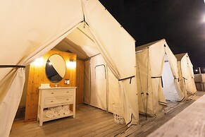 Collective Retreats Governors Island