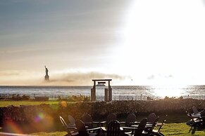 Collective Retreats Governors Island