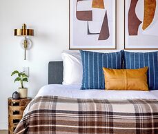 Collective Retreats Governors Island