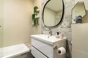 King David Court - Isrentals