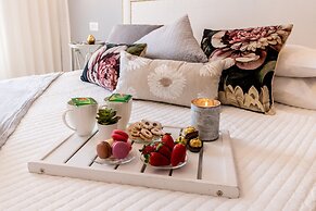 King David Court - Isrentals