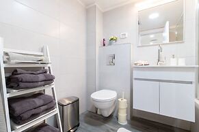 King David Court - Isrentals