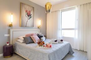 King David Court - Isrentals