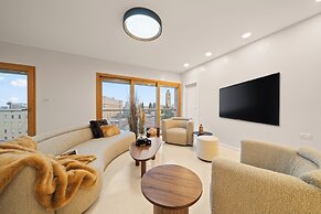 King David Court - Isrentals