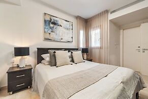 King David Court - Isrentals