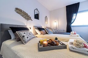 King David Court - Isrentals