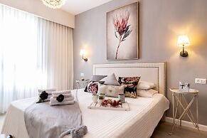 King David Court - Isrentals