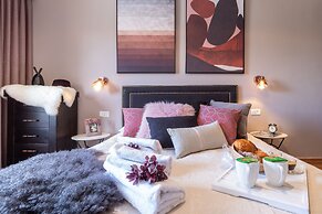 King David Court - Isrentals