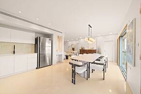 King David Court - Isrentals