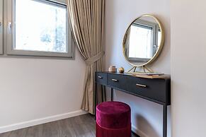 King David Court - Isrentals