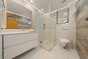 King David Court - Isrentals