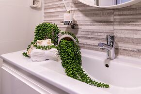 King David Court - Isrentals