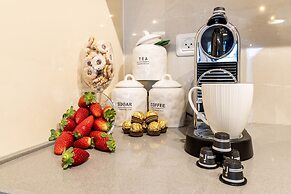 King David Court - Isrentals