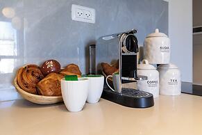 King David Court - Isrentals