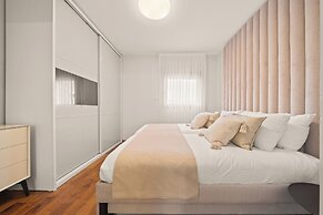 King David Court - Isrentals