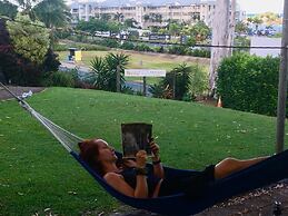 Backpackers By The Bay