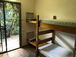 Backpackers By The Bay