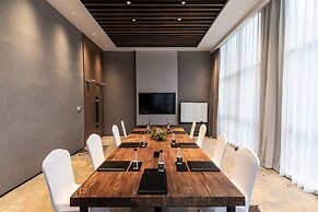 Chengdu High-tech Zone Tongpai Hotel