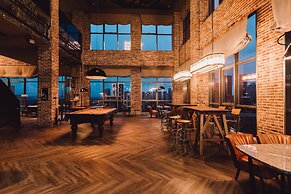 Chengdu High-tech Zone Tongpai Hotel