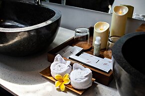 Canvas Escape Resort