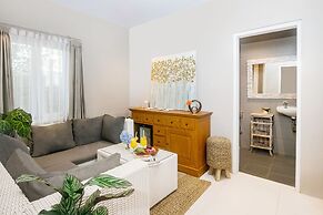 Canvas Escape Resort