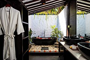 Canvas Escape Resort