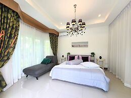 Leelawadee Pool Villa