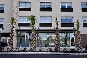 Holiday Inn Express & Suites - Orlando - Southeast by IHG