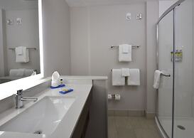 Holiday Inn Express & Suites - Orlando - Southeast by IHG