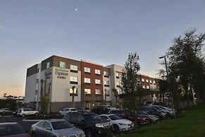 Holiday Inn Express & Suites - Orlando - Southeast by IHG