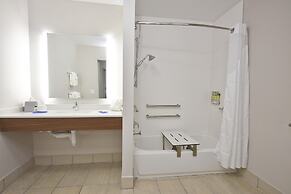 Holiday Inn Express & Suites - Orlando - Southeast by IHG