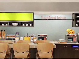 Home2 Suites by Hilton Woodbridge Potomac Mills