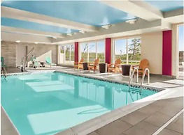 Home2 Suites by Hilton Woodbridge Potomac Mills