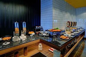 Udaan Clover Hotel Banquet & Spa