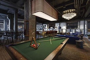 Crossroads Hotel