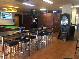 Winnellie Hotel Motel