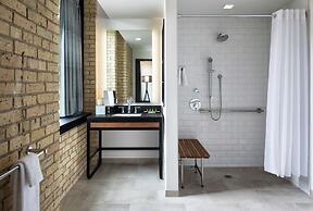 Canopy by Hilton Minneapolis Mill District