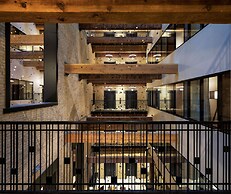 Canopy by Hilton Minneapolis Mill District