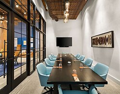 Canopy by Hilton Minneapolis Mill District