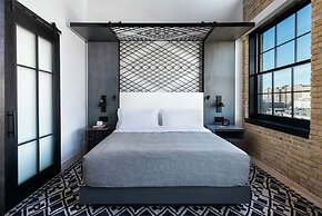 Canopy by Hilton Minneapolis Mill District