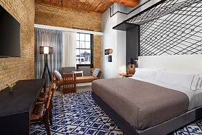 Canopy by Hilton Minneapolis Mill District