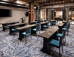 Canopy by Hilton Minneapolis Mill District