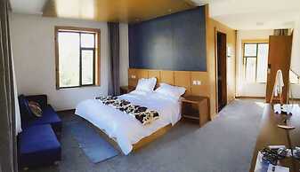 Shangri-La Youyou Inn
