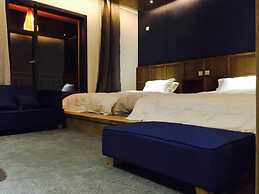 Shangri-La Youyou Inn