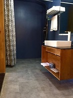 Shangri-La Youyou Inn