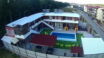 Guest House R&M