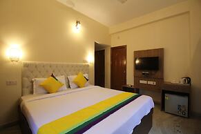 Anamitra Guest House