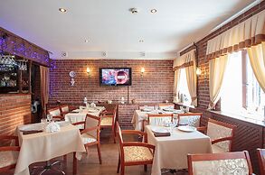 Boyarskiy Dvor Hotel