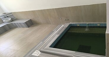 Gıran Park Termal Hotel