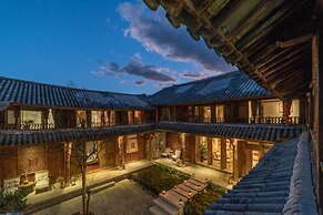 Dali Old Courtyard Boutique Inn